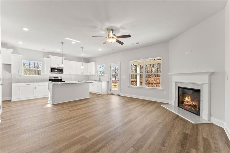 Spacious, unfurnished interior of a new home in The Fields of Walnut Creek, Pendergrass (Image 19).