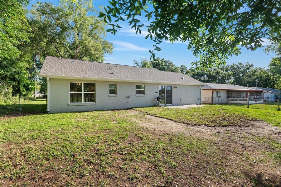 Exterior details and patio area of a home in , Belleview (Image 29).