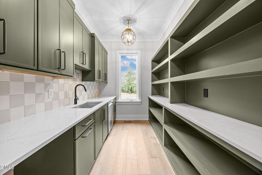 38-web-or-mls-IMG_0565 38-web-or-mls-IMG_0565