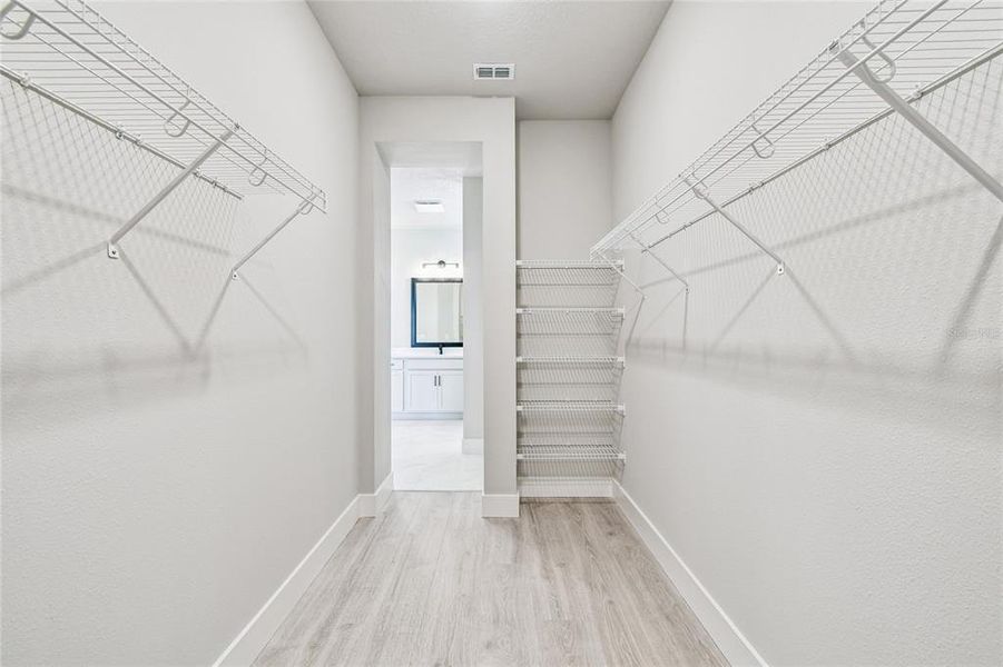 Spacious, unfurnished interior of a new home in North River Ranch – Garden Series, Parrish (Image 35). Spacious, unfurnished interior of a new home in North River Ranch – Garden Series, Parrish (Image 35).