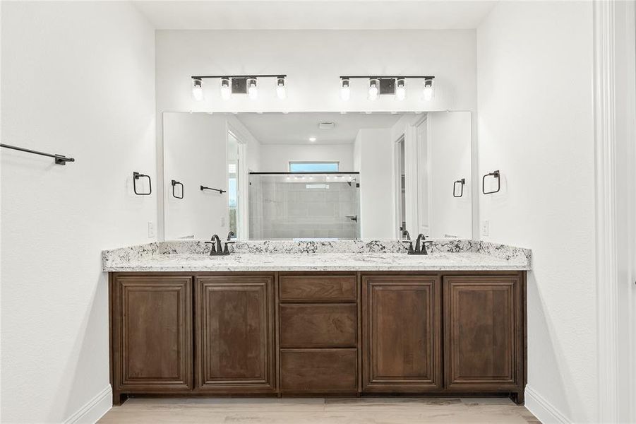 Furnished interior view inside a new home in Glenbrook, Red Oak (Image 15).