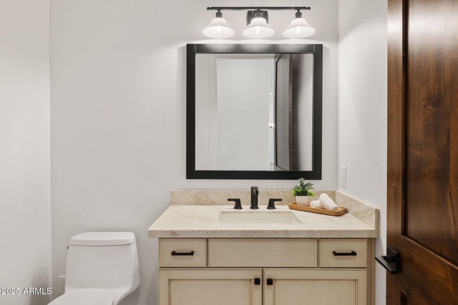 48-Powder Bathroom 2 48-Powder Bathroom 2