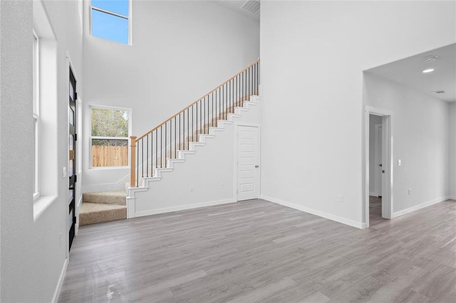 Spacious, unfurnished interior of a new home in , Granbury (Image 9). Spacious, unfurnished interior of a new home in , Granbury (Image 9).