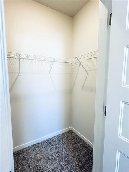 Spacious, unfurnished interior of a new home in Summerlin, Winder (Image 36).