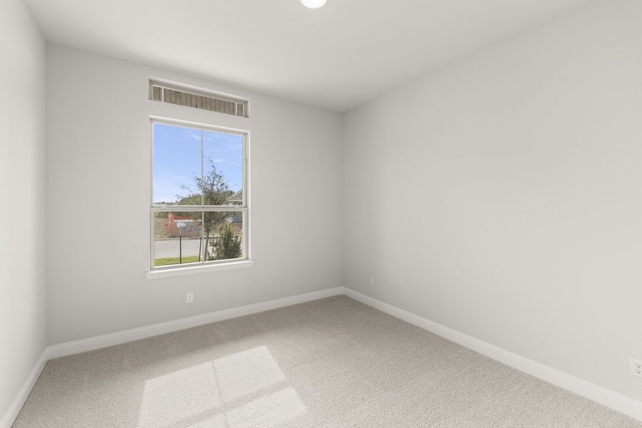 Spacious, unfurnished interior of a new home in Brookshire at Legacy Hills, Celina (Image 17).