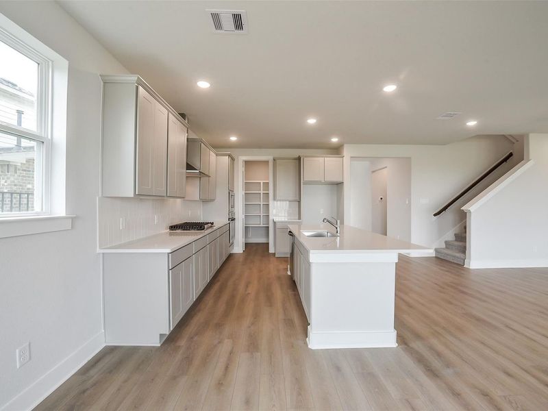 Furnished interior view inside a new home in Sierra Vista, Rosharon (Image 10).