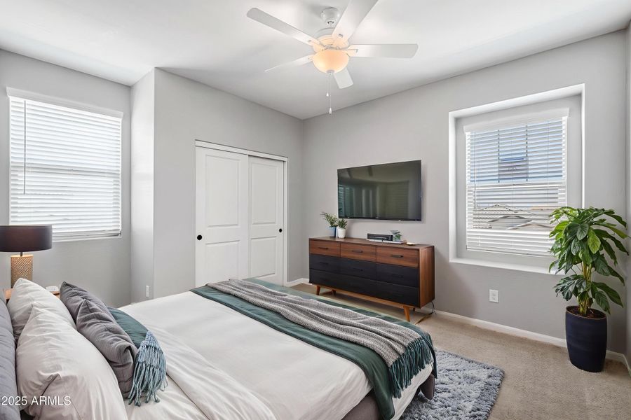 21)BED 3 UP_ 21)BED 3 UP_