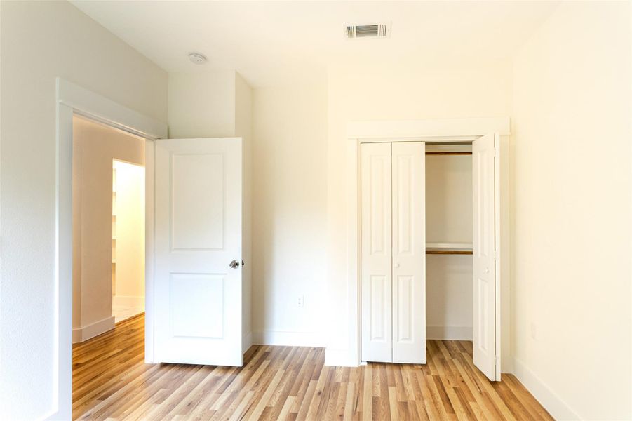 Spacious, unfurnished interior of a new home in , Houston (Image 36). Spacious, unfurnished interior of a new home in , Houston (Image 36).