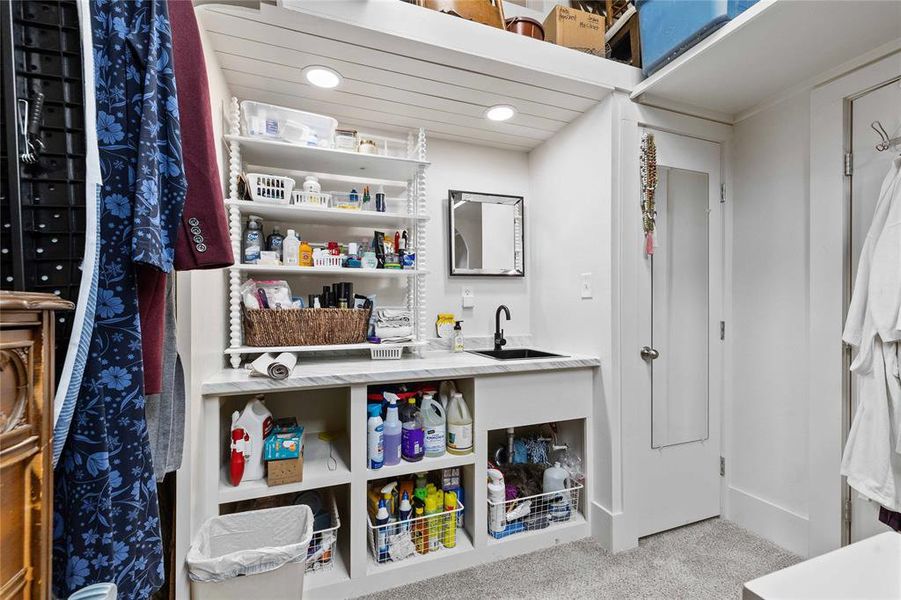 Furnished interior view inside a new home in , Brownwood (Image 30).