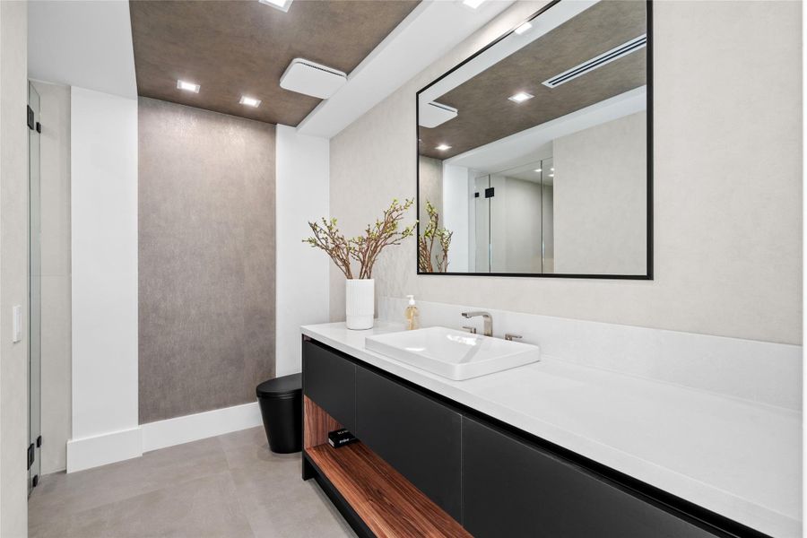 Furnished interior view inside a new home in , Fort Lauderdale (Image 14). Furnished interior view inside a new home in , Fort Lauderdale (Image 14).