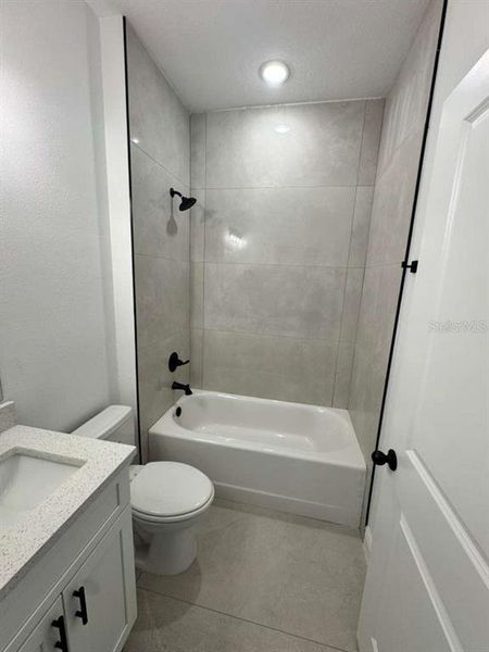 Furnished interior view inside a new home in , Citrus Springs (Image 16).