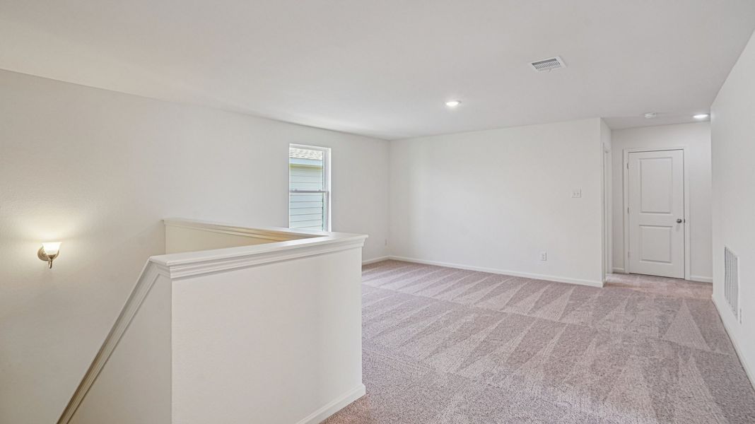 Representative unfurnished interior of a home built from the Pioneer by Starlight Homes in Sunrise at Arbor Ridge, La Vergne (Image 23).
