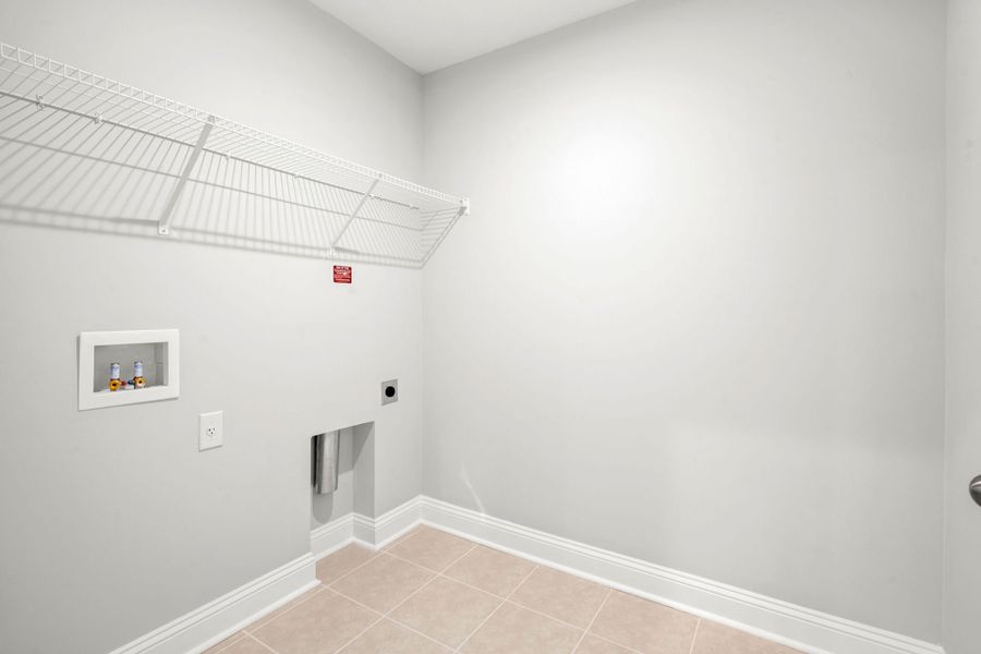 Spacious, unfurnished interior of a new home in Salem Bay, Beaufort (Image 15). Spacious, unfurnished interior of a new home in Salem Bay, Beaufort (Image 15).