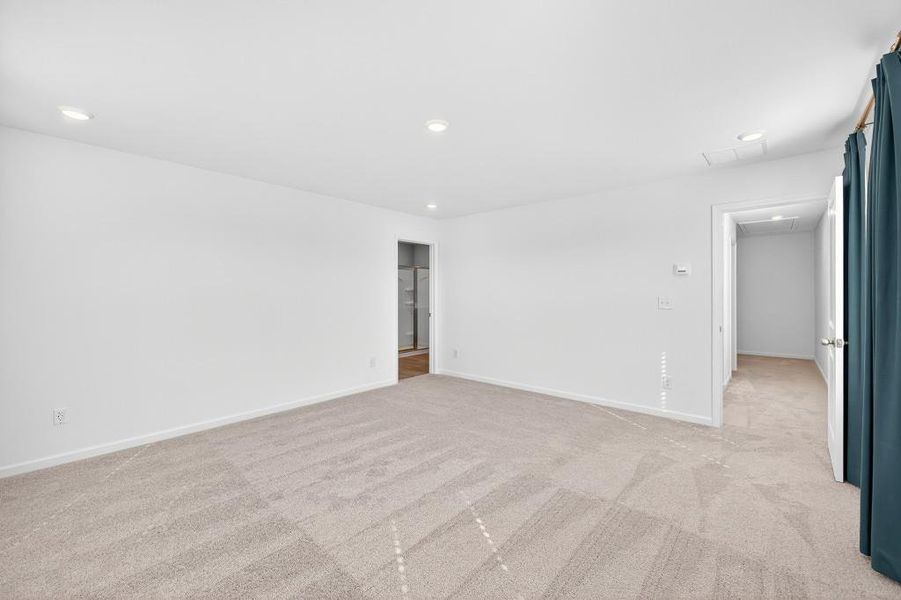 Spacious, unfurnished interior of a new home in , Winder (Image 22).
