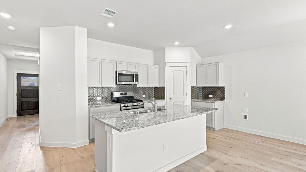 Furnished interior view inside a new home in Patriot Estates, Venus (Image 24). Furnished interior view inside a new home in Patriot Estates, Venus (Image 24).