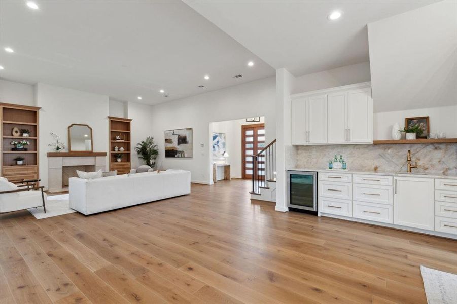 Furnished interior view inside a new home in , Dallas (Image 38).