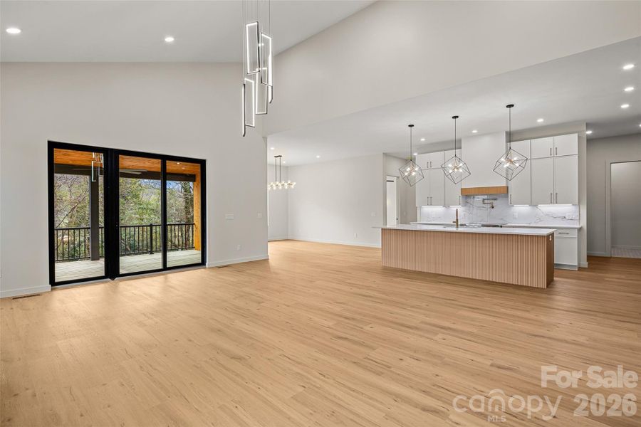 Spacious, unfurnished interior of a new home in , Asheville (Image 37).