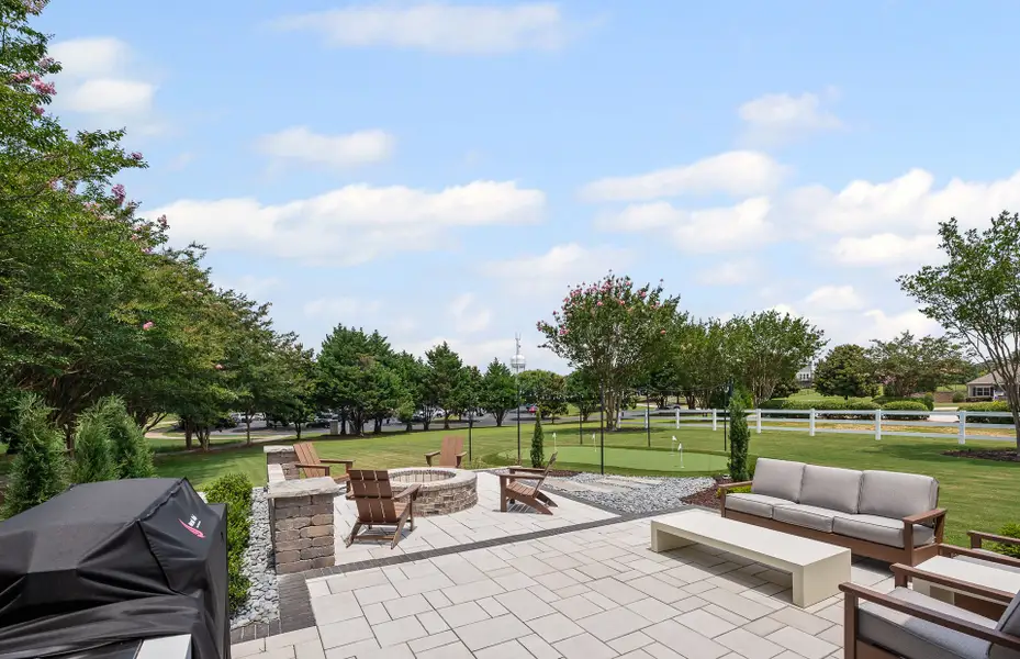 Spacious Homesites for Great Backyards Spacious Homesites for Great Backyards