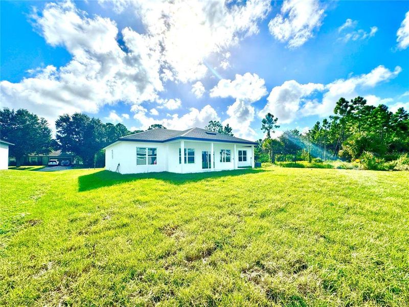Exterior details and patio area of a home in , Palm Bay (Image 28).