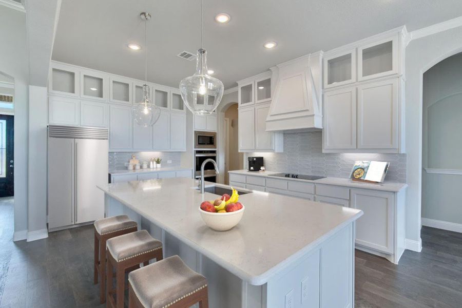 Kitchen | Concept 2915 at Hidden Creek Estates in Van Alstyne, TX by Landsea Homes