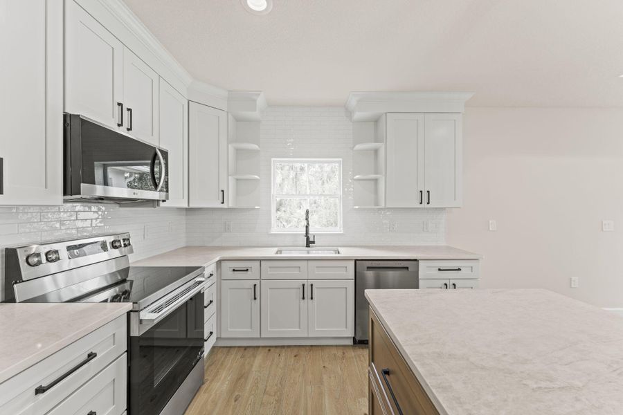 25-web-or-mls-GALICIA.Kitchen.42 25-web-or-mls-GALICIA.Kitchen.42