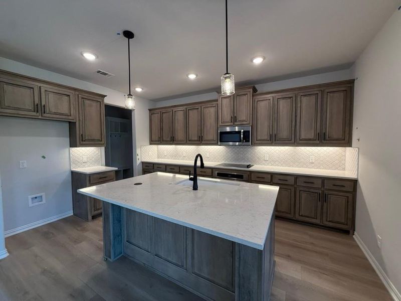 Furnished interior view inside a new home in Waterford Park, Weatherford (Image 6). Furnished interior view inside a new home in Waterford Park, Weatherford (Image 6).