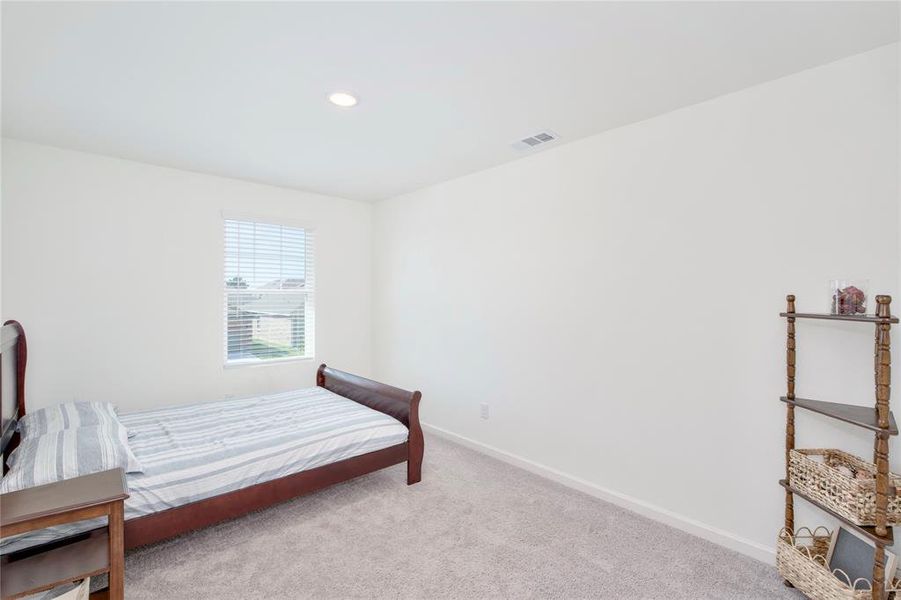 Furnished interior view inside a new home in Willow Springs, Fort Worth (Image 9). Furnished interior view inside a new home in Willow Springs, Fort Worth (Image 9).