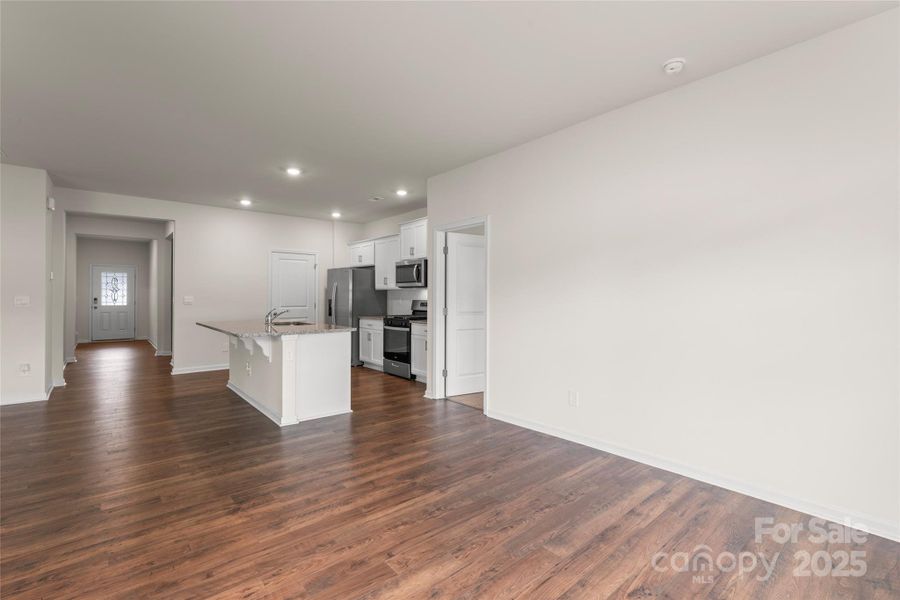 Spacious, unfurnished interior of a new home in Azalea Ridge, Mount Holly (Image 36).