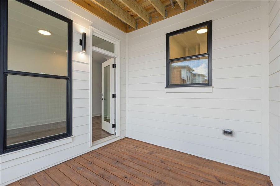 Image 41 of a home in Ecco Park.