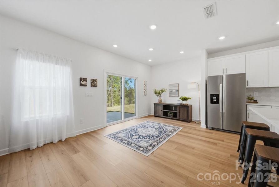 Furnished interior view inside a new home in Buffalo Ridge, Newton (Image 9).