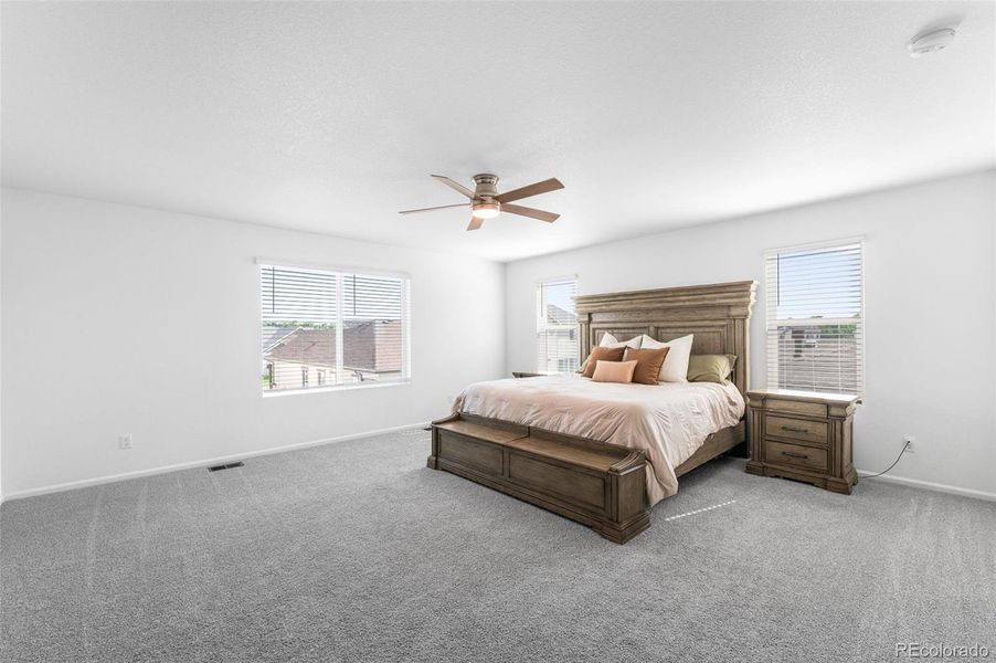 Furnished interior view inside a new home in Thompson River Ranch, Johnstown (Image 16).