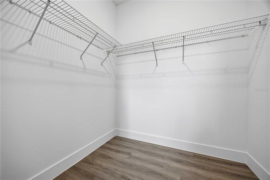 Spacious, unfurnished interior of a new home in , Winter Haven (Image 39).