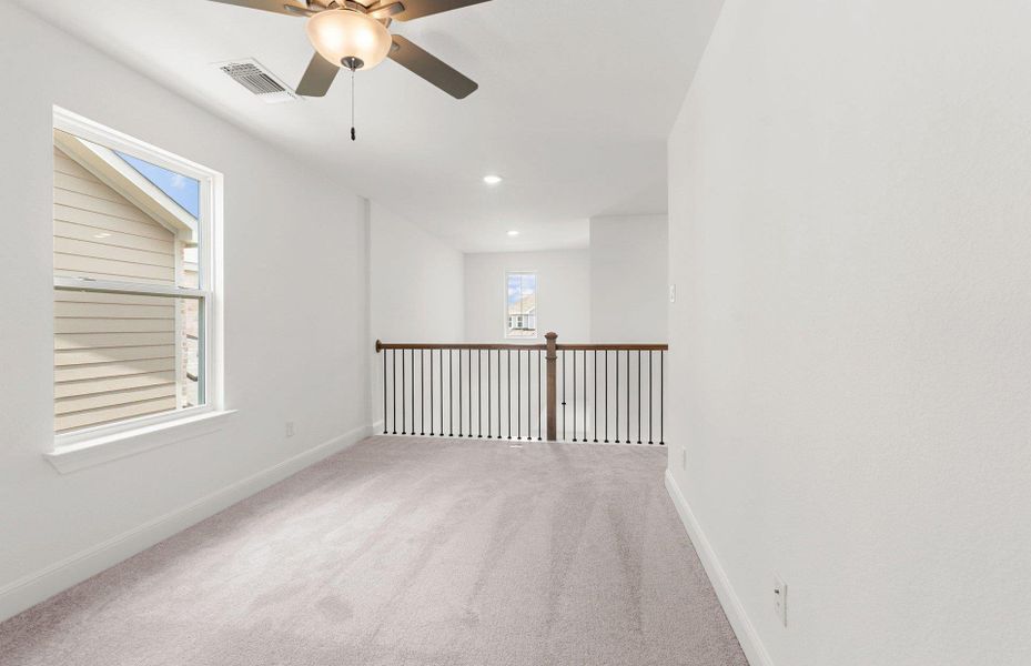 Spacious, unfurnished interior of a new home in Horizon Lake, Leander (Image 31). Spacious, unfurnished interior of a new home in Horizon Lake, Leander (Image 31).