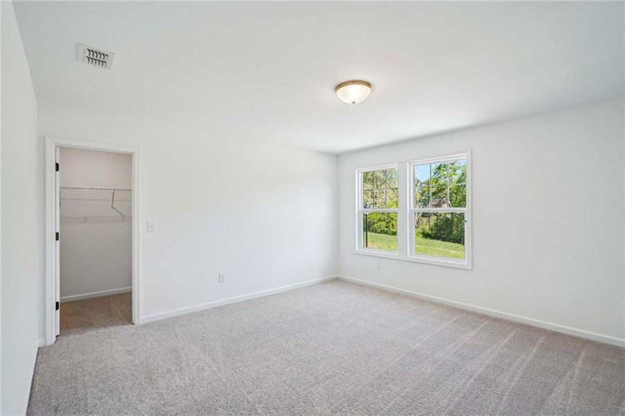 Spacious, unfurnished interior of a new home in The Estates at Casteel, Bethlehem (Image 27).