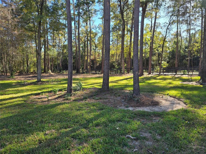 Quiet country area. The lot is 3.38 acrees with trees and wildlife. Quiet country area. The lot is 3.38 acrees with trees and wildlife.