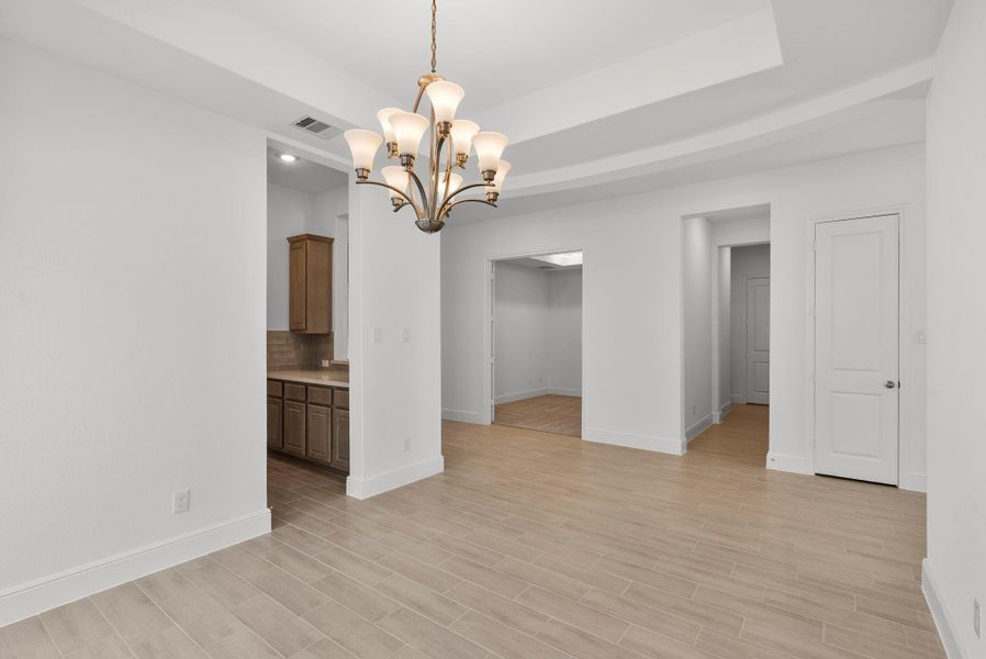 Spacious, unfurnished interior of a new home in COLTON, Montgomery (Image 15).