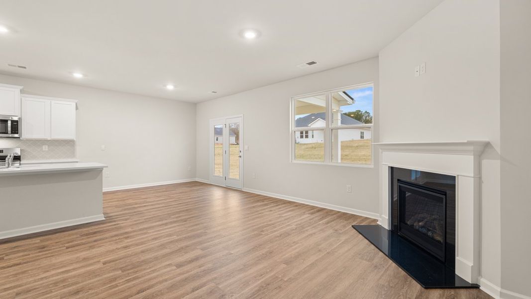 Spacious, unfurnished interior of a new home in Twin Lakes, Hoschton (Image 20).