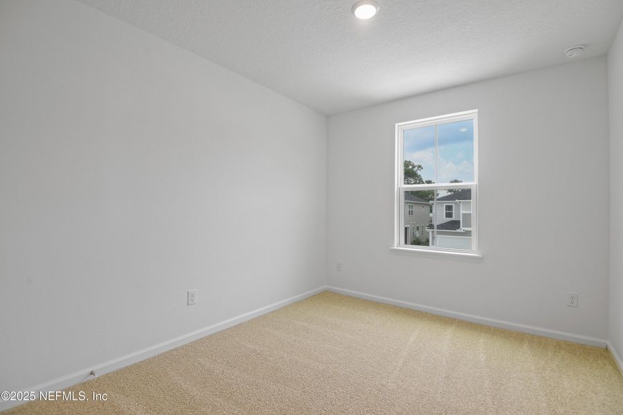 Spacious, unfurnished interior of a new home in , Jacksonville (Image 13).