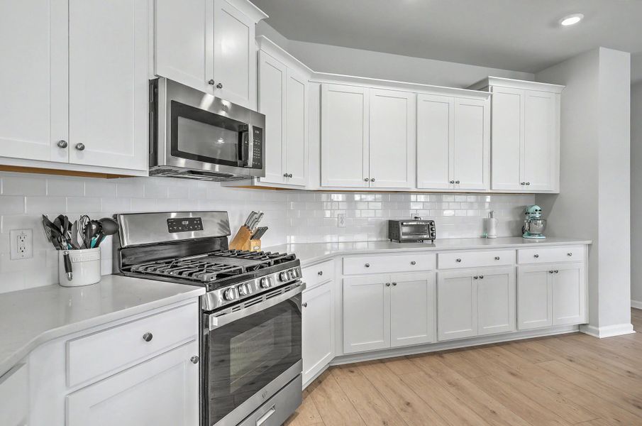 Furnished interior view inside a new home in Limehouse Farms, Summerville (Image 17).