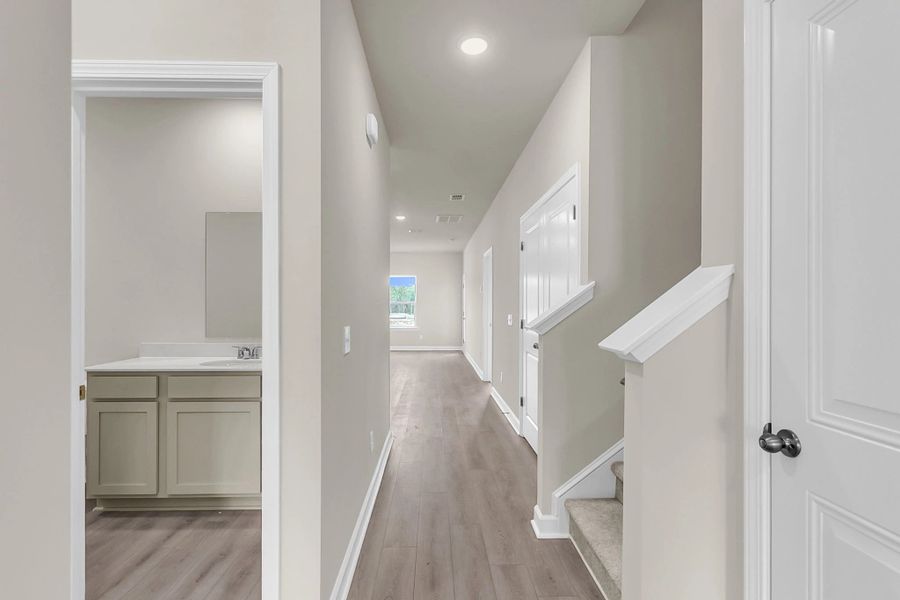 Similar Palmetto floorplan with Artisan Collection - Features and finishes may vary