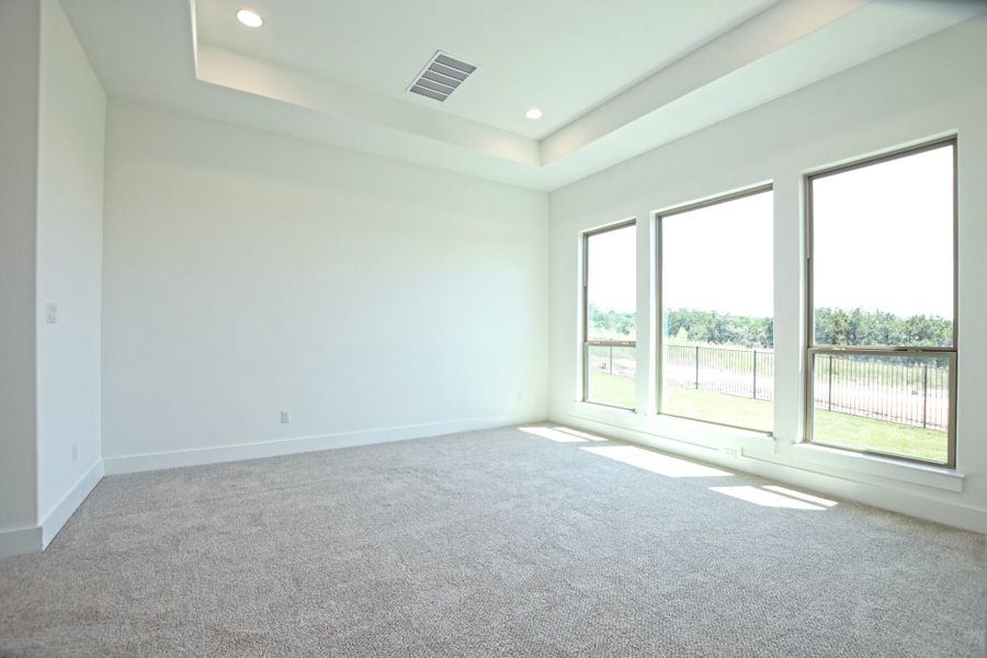 Representative unfurnished interior of a home built from the Topaz II by Giddens Homes in Riverstone, Georgetown (Image 122).