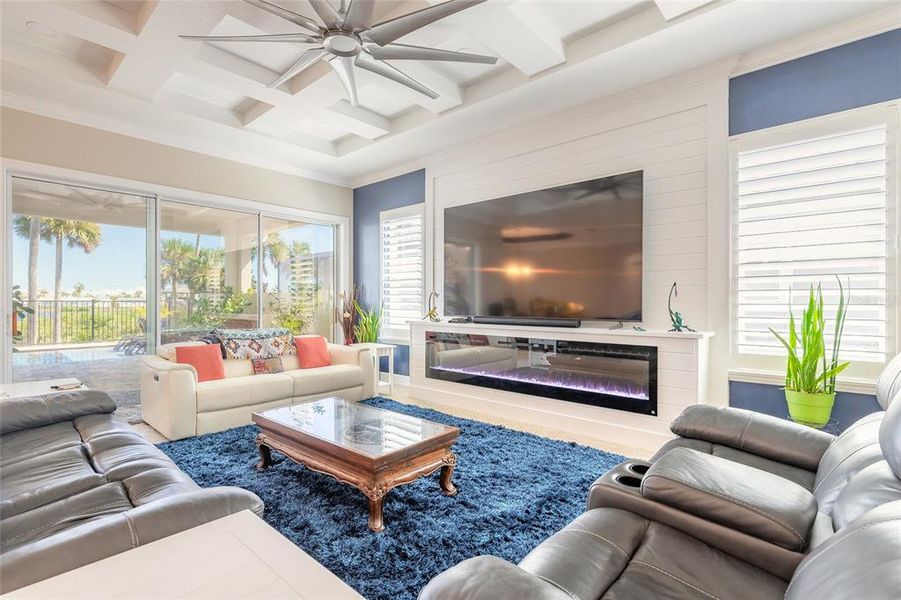 Image 42 of a home in .