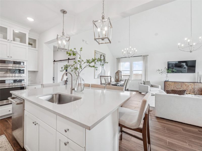 Spacious island open to the dining area and great room Spacious island open to the dining area and great room