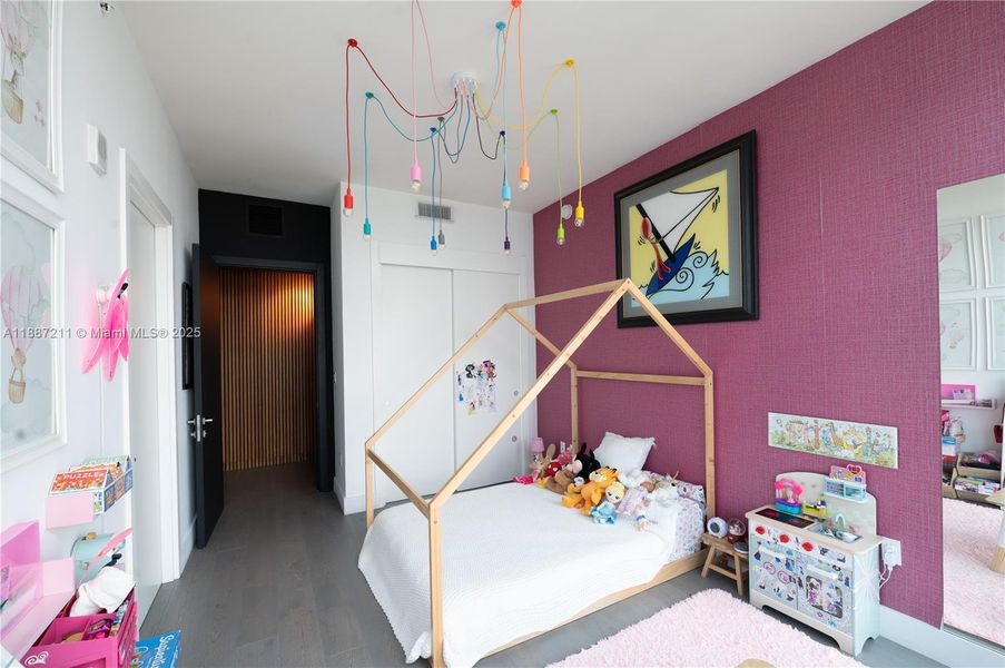 Image 29 of a home in .