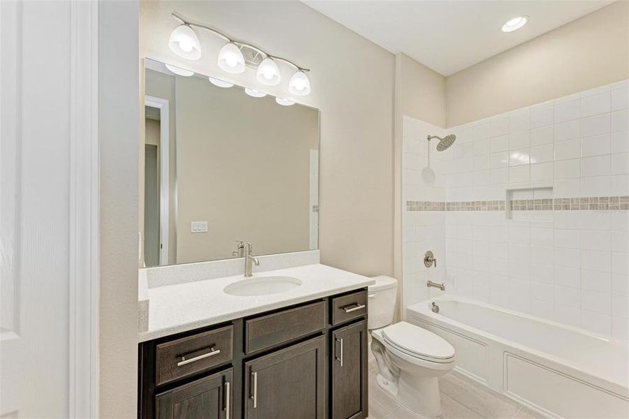 Furnished interior view inside a new home in Watercolor Place, Bradenton (Image 8). Furnished interior view inside a new home in Watercolor Place, Bradenton (Image 8).