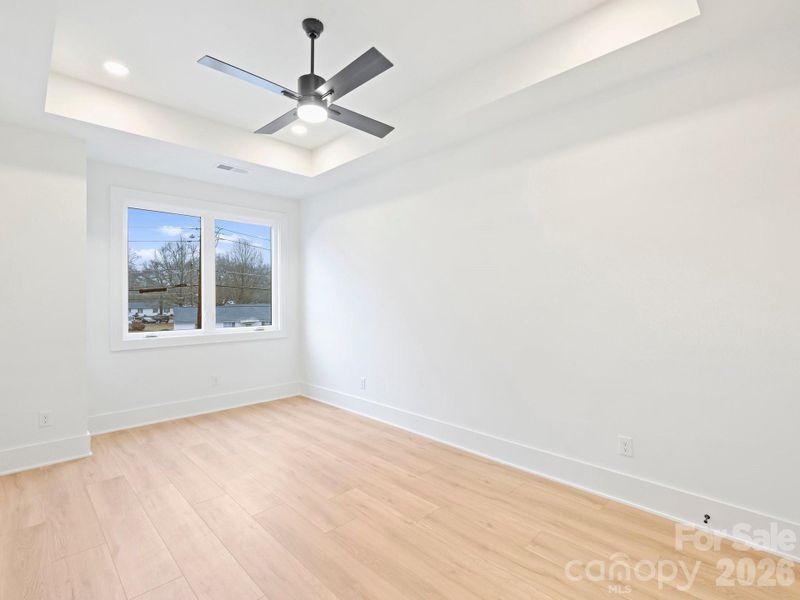 Spacious, unfurnished interior of a new home in , Charlotte (Image 31).