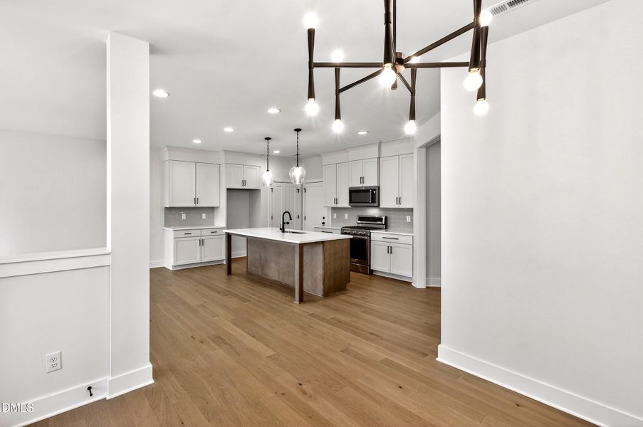 978 Helix (24) 978 Helix (24)