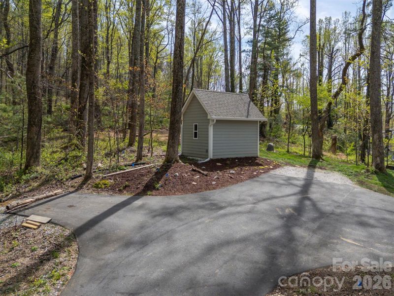 Front exterior of a new home in , Hendersonville, NC, highlighting curb appeal (Image 2). Front exterior of a new home in , Hendersonville, NC, highlighting curb appeal (Image 2).