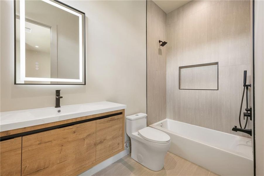 Furnished interior view inside a new home in , Sandy Springs (Image 54). Furnished interior view inside a new home in , Sandy Springs (Image 54).