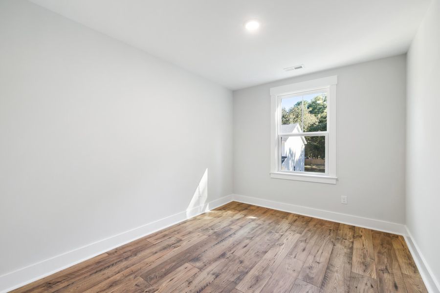 Spacious, unfurnished interior of a new home in , Johns Island (Image 17).